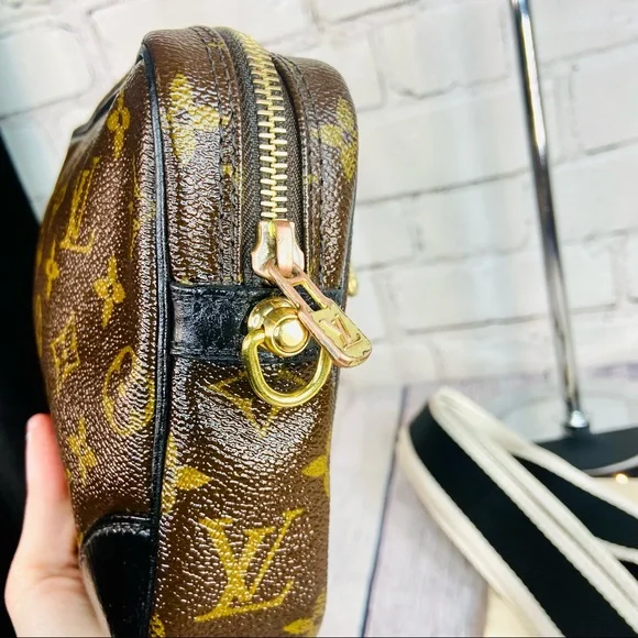 Louis Vuitton Marley crossbody bag custom painted world tour logo - Picture 4 of 15